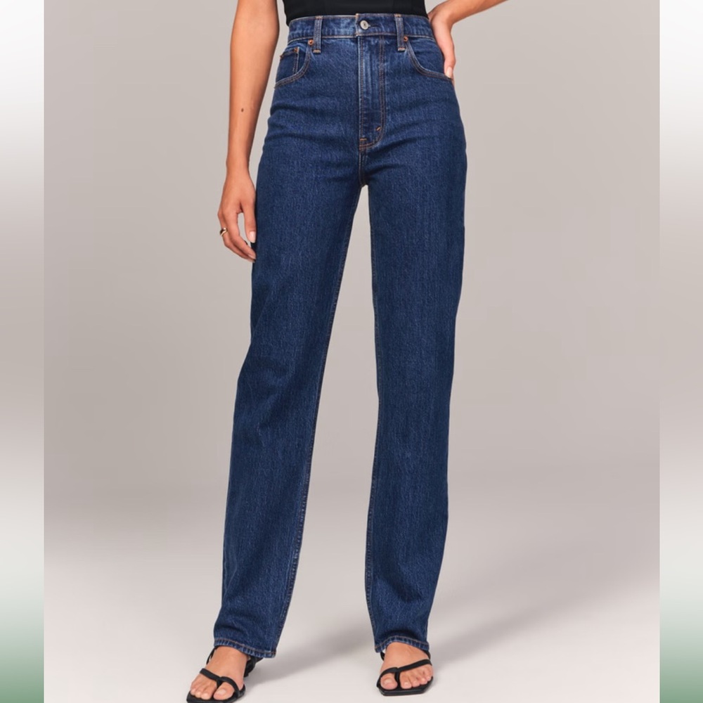 Abercrombie and Fitch Ultra High Rise 90s Straight Jean